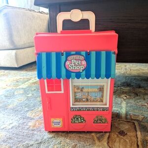 Vintage Littlest Pet Shop playset